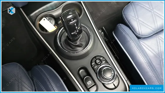 MINI COUNTRYMAN ALL4 CLASSIC LAUNCH PACK