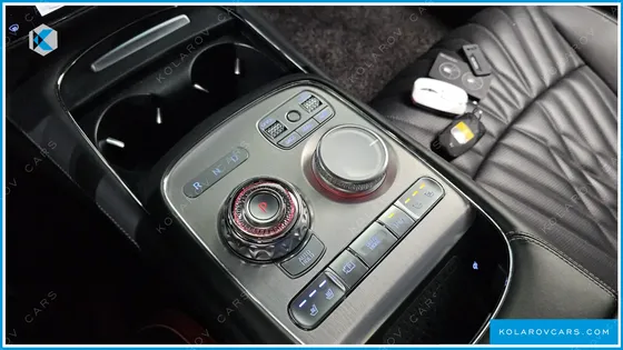 GENESIS G90 GASOLINE 3.5 TURBO AWD