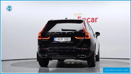 VOLVO XC60 B5 INSCRIPTION