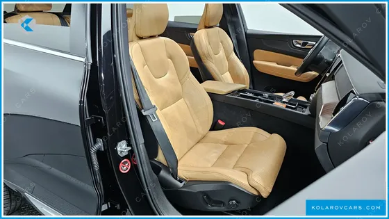 VOLVO XC60 B5 INSCRIPTION