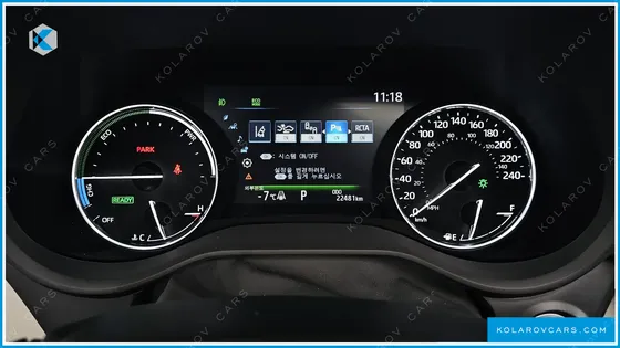 TOYOTA SIENNA 2.5 HYBRID AWD