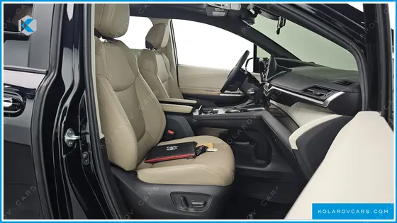 TOYOTA SIENNA 2.5 HYBRID AWD