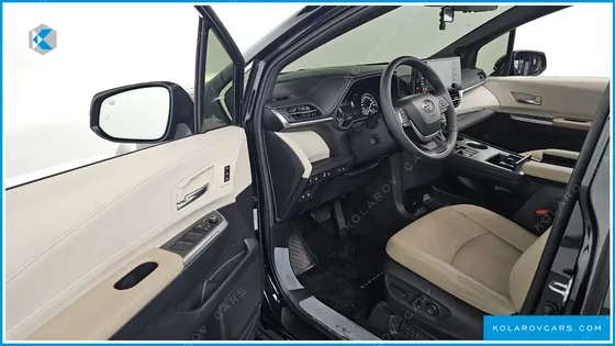 TOYOTA SIENNA 2.5 HYBRID AWD