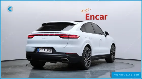 PORSCHE CAYENNE 3.0 COUPE