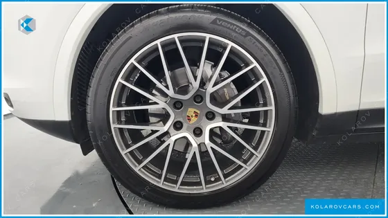 PORSCHE CAYENNE 3.0 COUPE