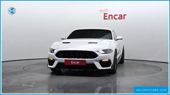 FORD MUSTANG COUPE