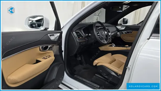 VOLVO XC90 T8 ULTIMATE BRIGHT HYBRID