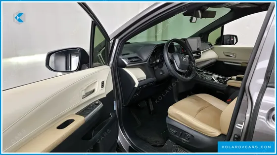 TOYOTA SIENNA 2.5 HYBRID 2WD