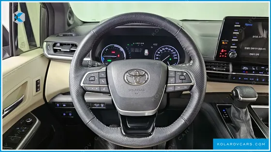TOYOTA SIENNA 2.5 HYBRID 2WD