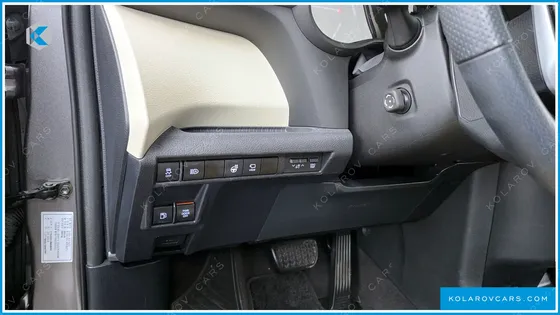 TOYOTA SIENNA 2.5 HYBRID 2WD