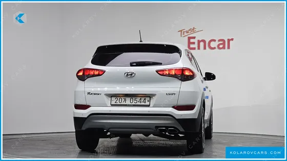 HYUNDAI TUCSON DIESEL 2.0 2WD
