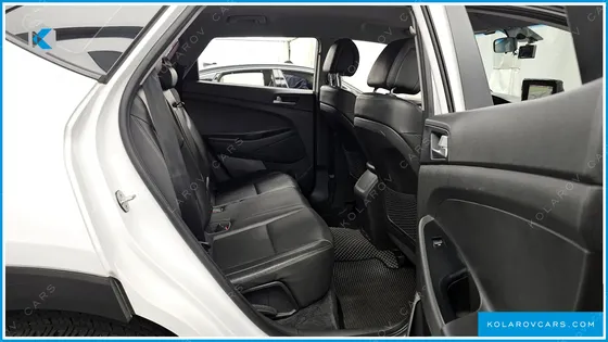 HYUNDAI TUCSON DIESEL 2.0 2WD