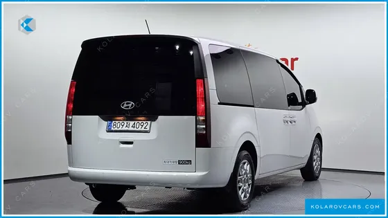 HYUNDAI STARIA CARGO 3-SEATER