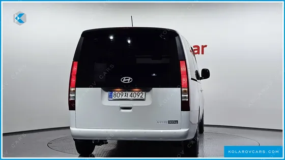 HYUNDAI STARIA CARGO 3-SEATER