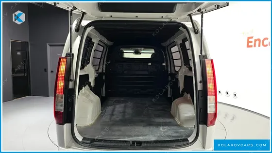 HYUNDAI STARIA CARGO 3-SEATER