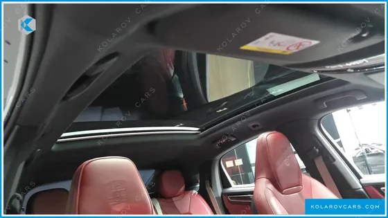 PORSCHE CAYENNE 3.0 COUPE PLATINUM EDITION