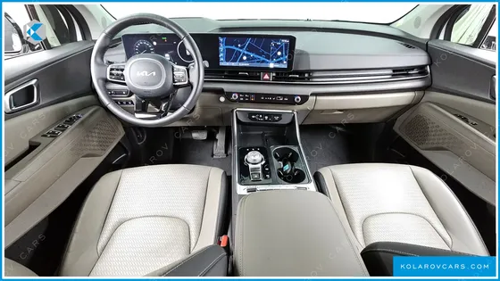 KIA CARNIVAL 7-SEATER NOBLESSE