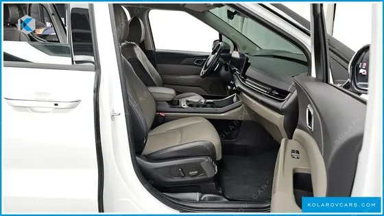 KIA CARNIVAL 7-SEATER NOBLESSE