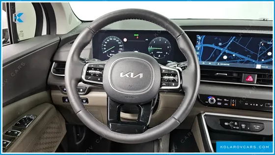 KIA CARNIVAL 7-SEATER NOBLESSE