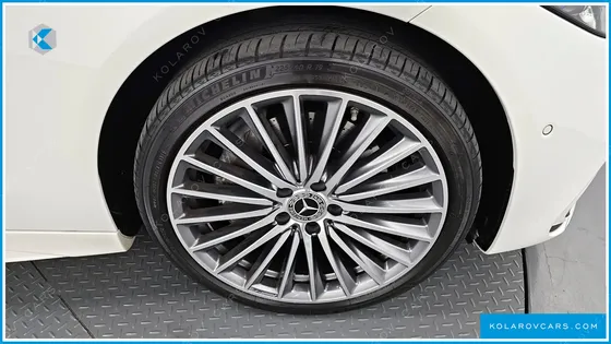 MERCEDES C-CLASS C300 AMG LINE