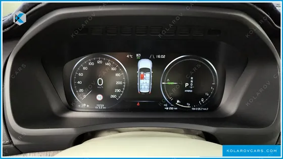 VOLVO XC90 T8 ULTIMATE BRIGHT HYBRID