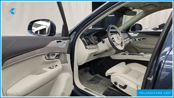 VOLVO XC90 T8 ULTIMATE BRIGHT HYBRID