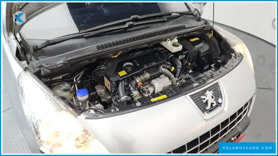 PEUGEOT 3008 1.6 E-HDI