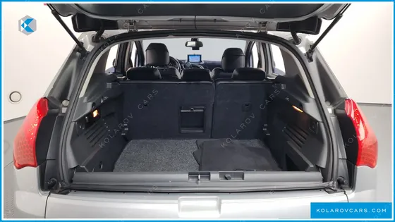 PEUGEOT 3008 1.6 E-HDI