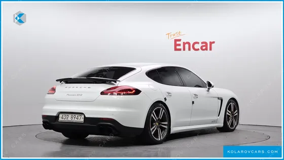 PORSCHE PANAMERA 4.8 GTS