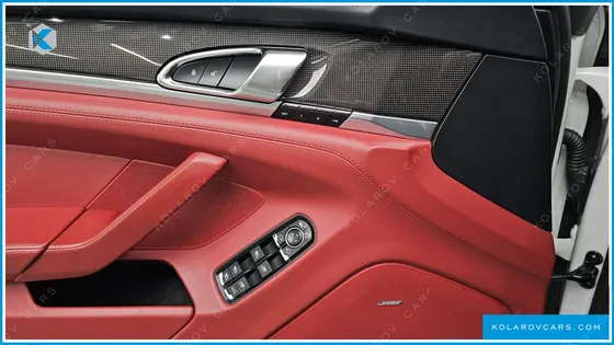 PORSCHE PANAMERA 4.8 GTS