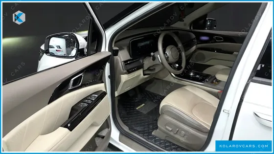 KIA CARNIVAL GASOLINE 7-SEATER SIGNATURE