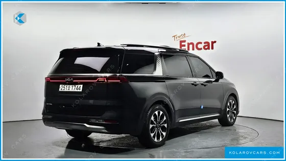 KIA CARNIVAL 7-SEATER SIGNATURE