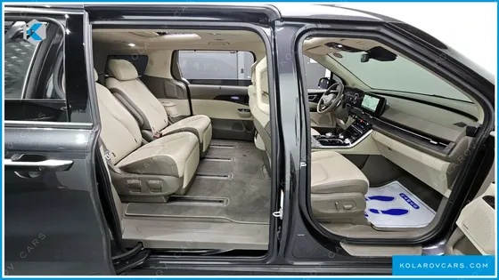 KIA CARNIVAL 7-SEATER SIGNATURE