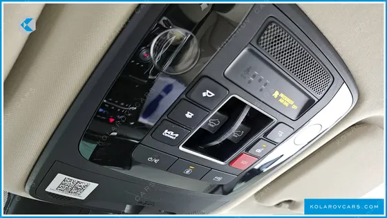 KIA CARNIVAL 7-SEATER SIGNATURE