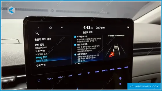 HYUNDAI STARIA 4WD LOUNGE 9-SEATER
