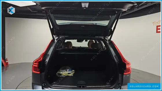 VOLVO XC60 T8 INSCRIPTION