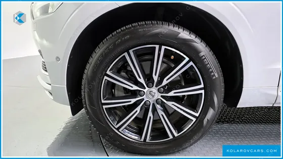 VOLVO XC60 T8 INSCRIPTION