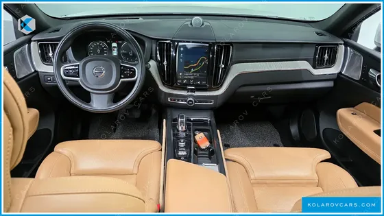 VOLVO XC60 T8 INSCRIPTION