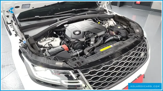 LAND ROVER RANGE ROVER VELAR 3.0 D300 R-DYNAMIC SE