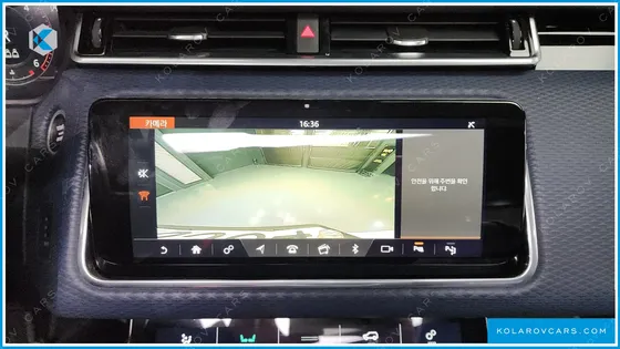 LAND ROVER RANGE ROVER VELAR 3.0 D300 R-DYNAMIC SE
