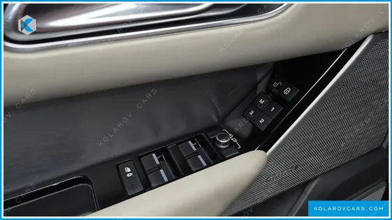 LAND ROVER RANGE ROVER VELAR 3.0 D300 R-DYNAMIC HSE