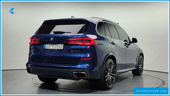 BMW X5 M50I