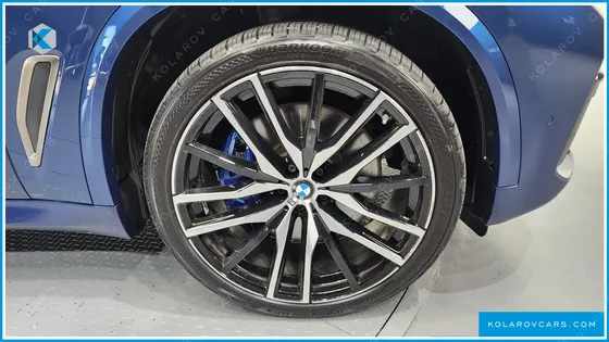 BMW X5 M50I