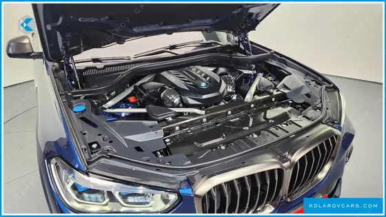 BMW X5 M50I