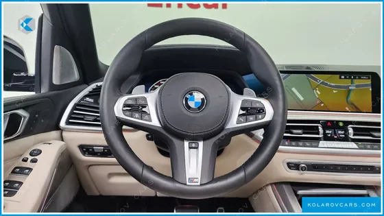 BMW X5 M50I