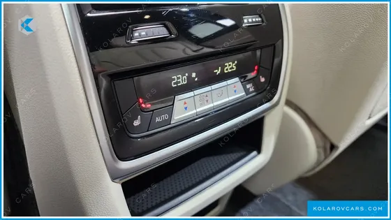 BMW X5 M50I