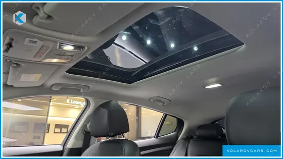 KIA STINGER 2.5 PLATINUM