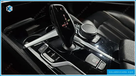 BMW 5 SERIES 520I LUXURY