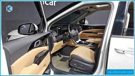 KIA CARNIVAL 9-SEATER NOBLESSE