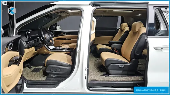 KIA CARNIVAL 9-SEATER NOBLESSE